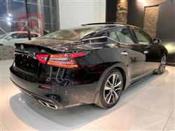 نيسان ماكسيما